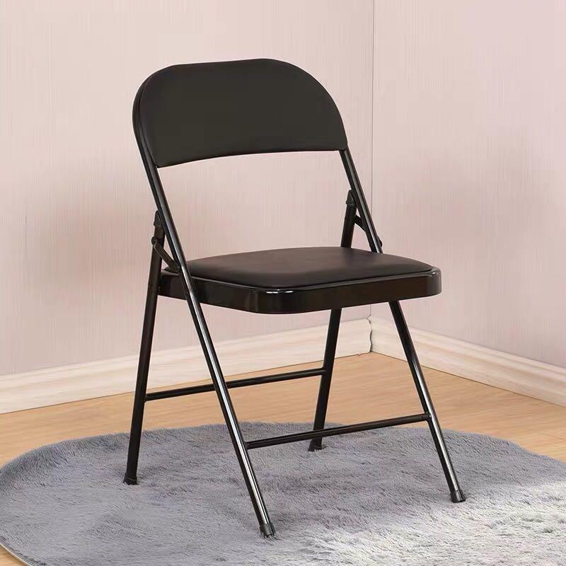 Scaun pliabil tapitat piele ecologica/material textil, cadru metalic 42x42x78 cm Imagine principală a produsului